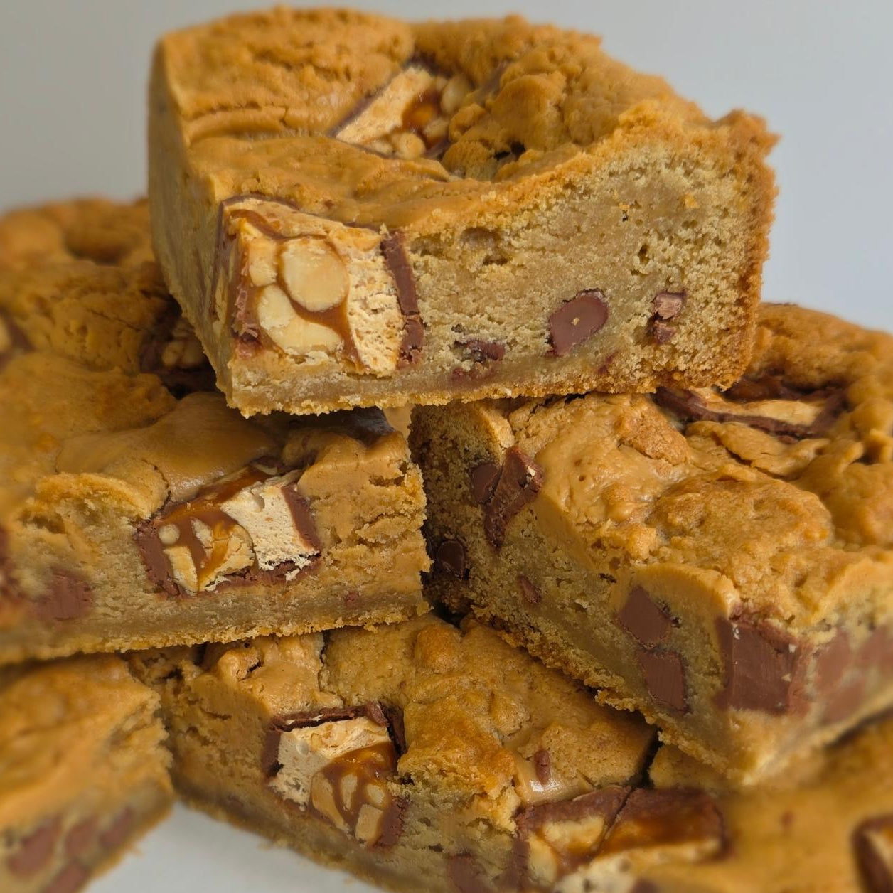 Snickers Cookie Bar