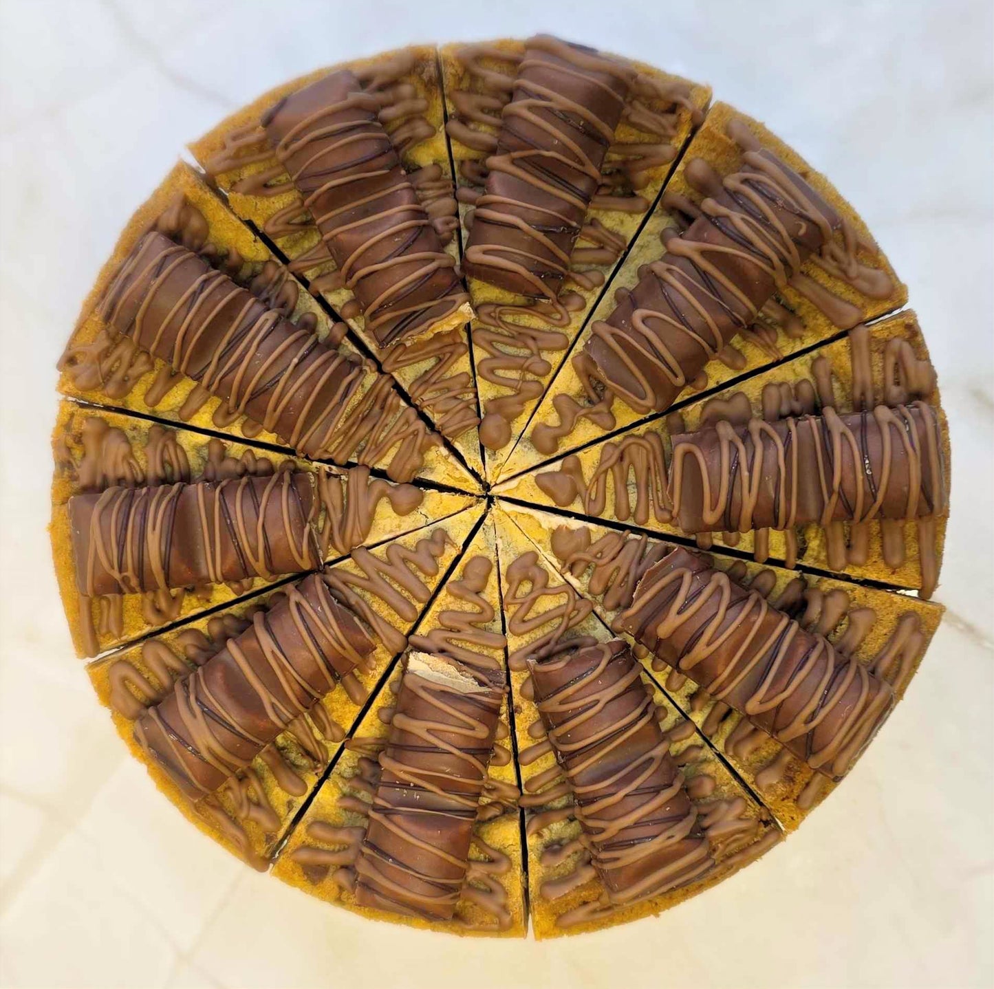 Kinder Bueno Cookie Pie (8" whole)