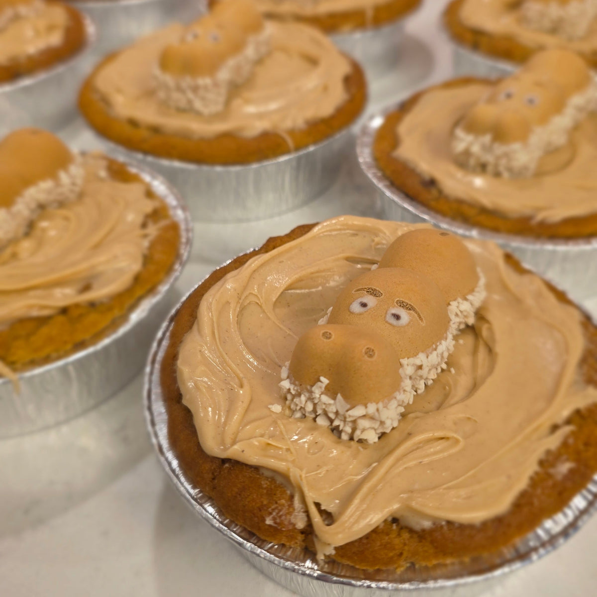 Kinder Hippo Cookie Pie - foil tray