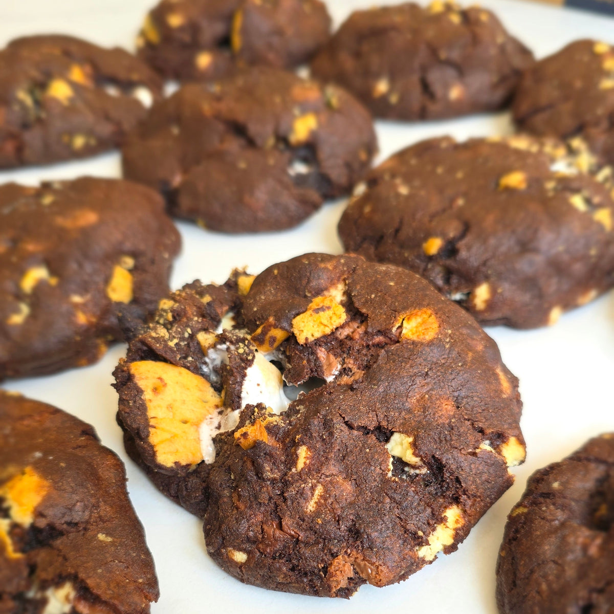 S'mores stuffed cookies